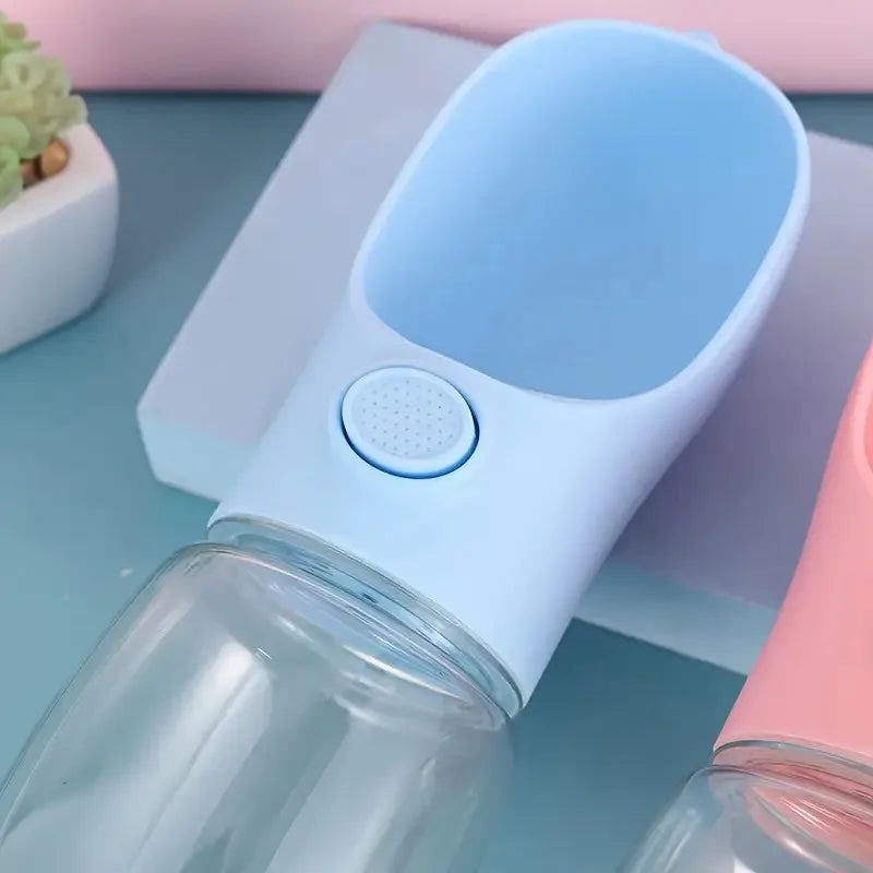 1pc Portable Dog Water Bottle, Plastic Leak Proof Dog Water Dispenser Dog Water Kettle For Outdoor Walking Hiking Travel